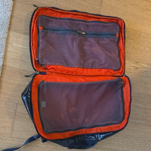 Rare Patagonia Black Hole MLC 45L | Navy & Orange | Discontinued